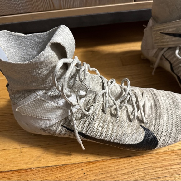 Men’s Nike Alpha Menace Elite Football Cleats Size 13 - Picture 3 of 6